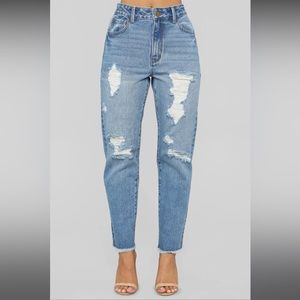 Fashion Nova boyfriend jeans